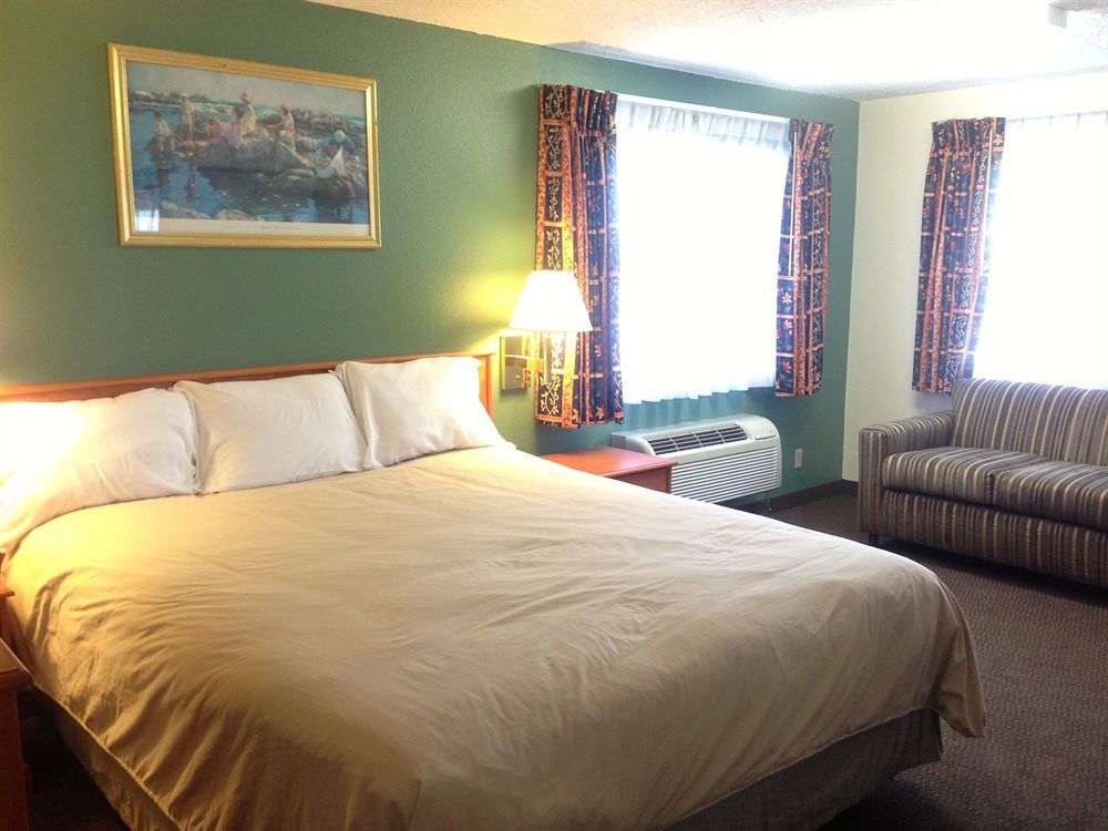 Simply Home Inn & Suites - Riverside Eksteriør billede
