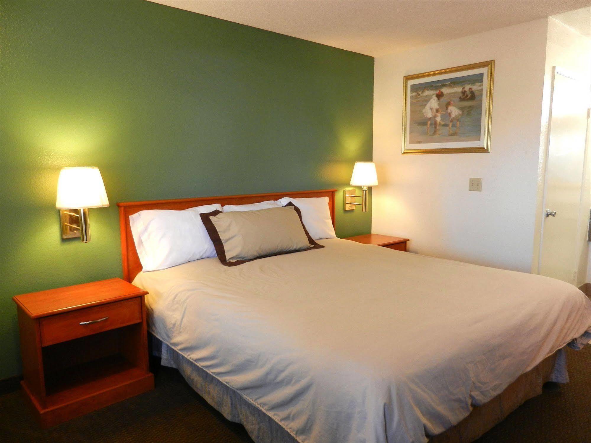 Simply Home Inn & Suites - Riverside Eksteriør billede