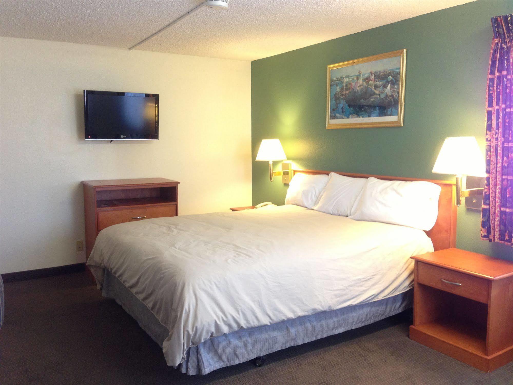 Simply Home Inn & Suites - Riverside Eksteriør billede